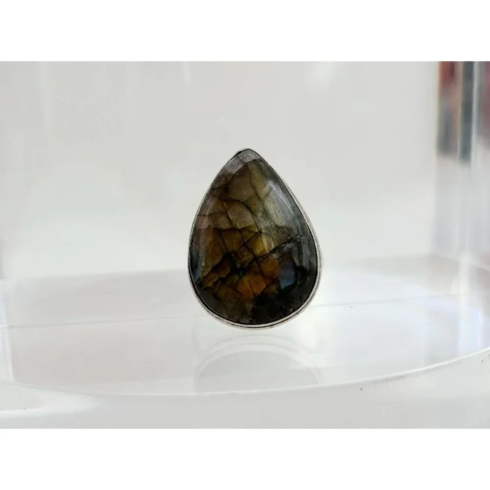 Teardrop Shaped Labradorite Vintage Sterling Silver Cabochon Ring - sz 12 - Picture 9 of 10
